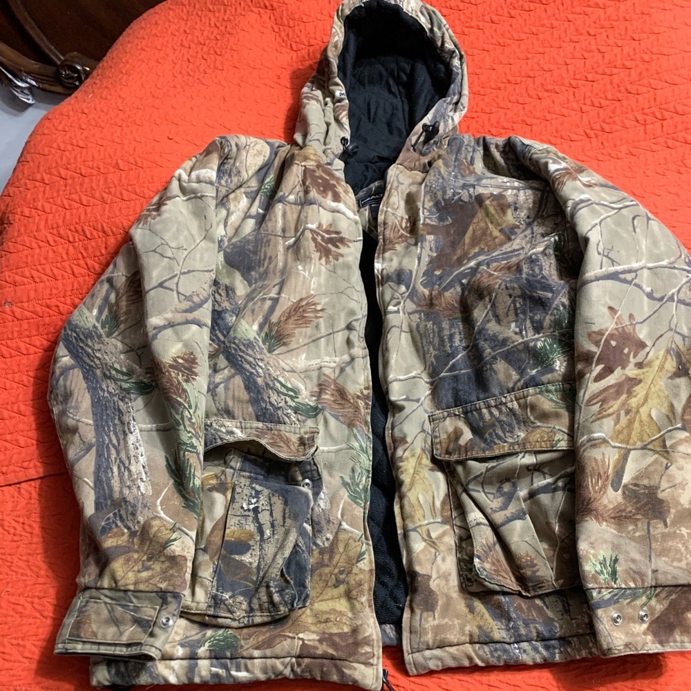 Realtree camouflage warm jacket Medium